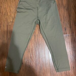 NoBULL leggings